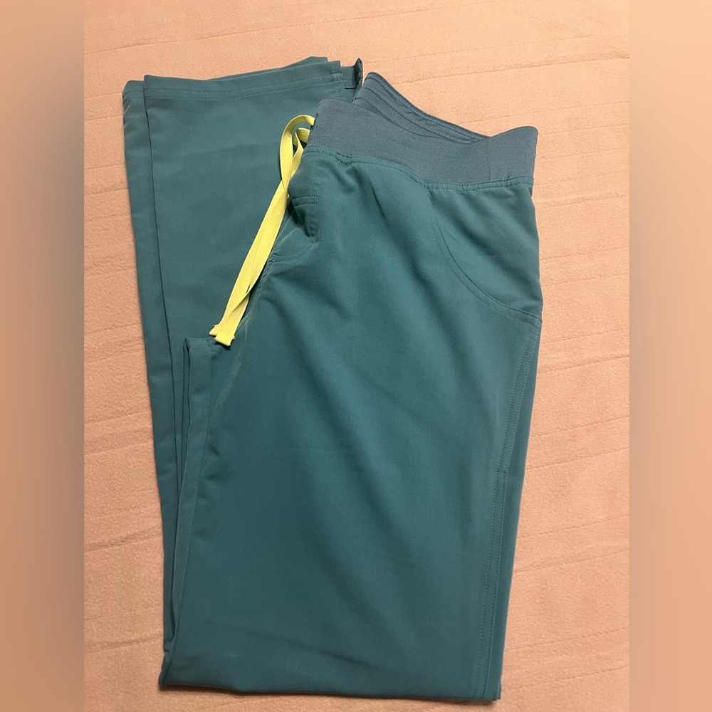 Womens Kade Figs, Cactus